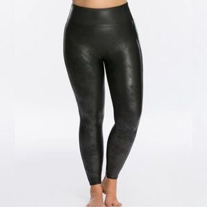 Spanx Faux Leather Leggings 1x